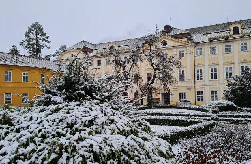 Zámek Horní Beřkovice, Czech Republic (Czechia)